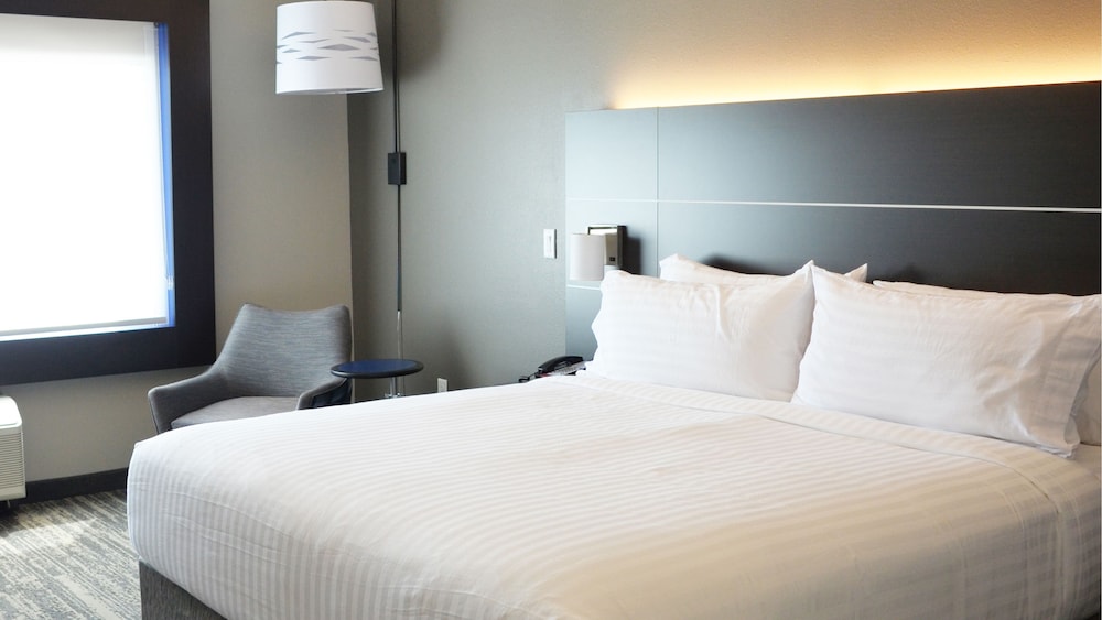 holiday inn express and suites jacksonville w i295