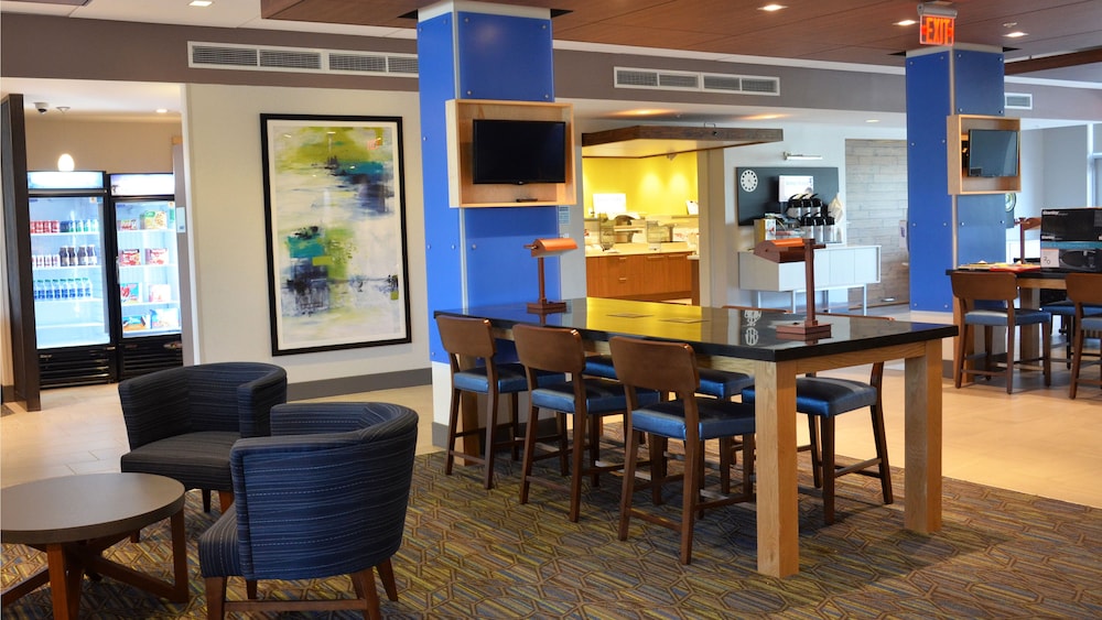 holiday inn express and suites jacksonville w i295