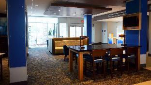 holiday inn express and suites jacksonville w i295