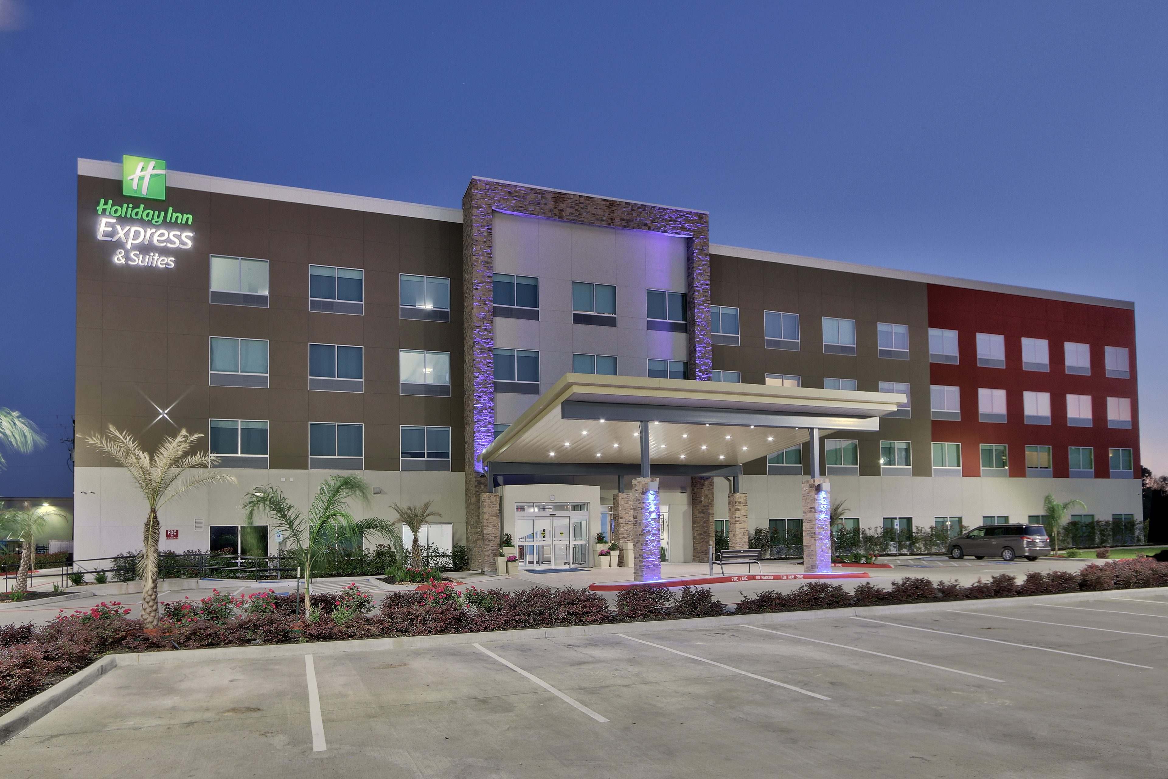 holiday inn express and sts houston east beltway 8