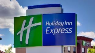 holiday inn express and sts houston east beltway 8