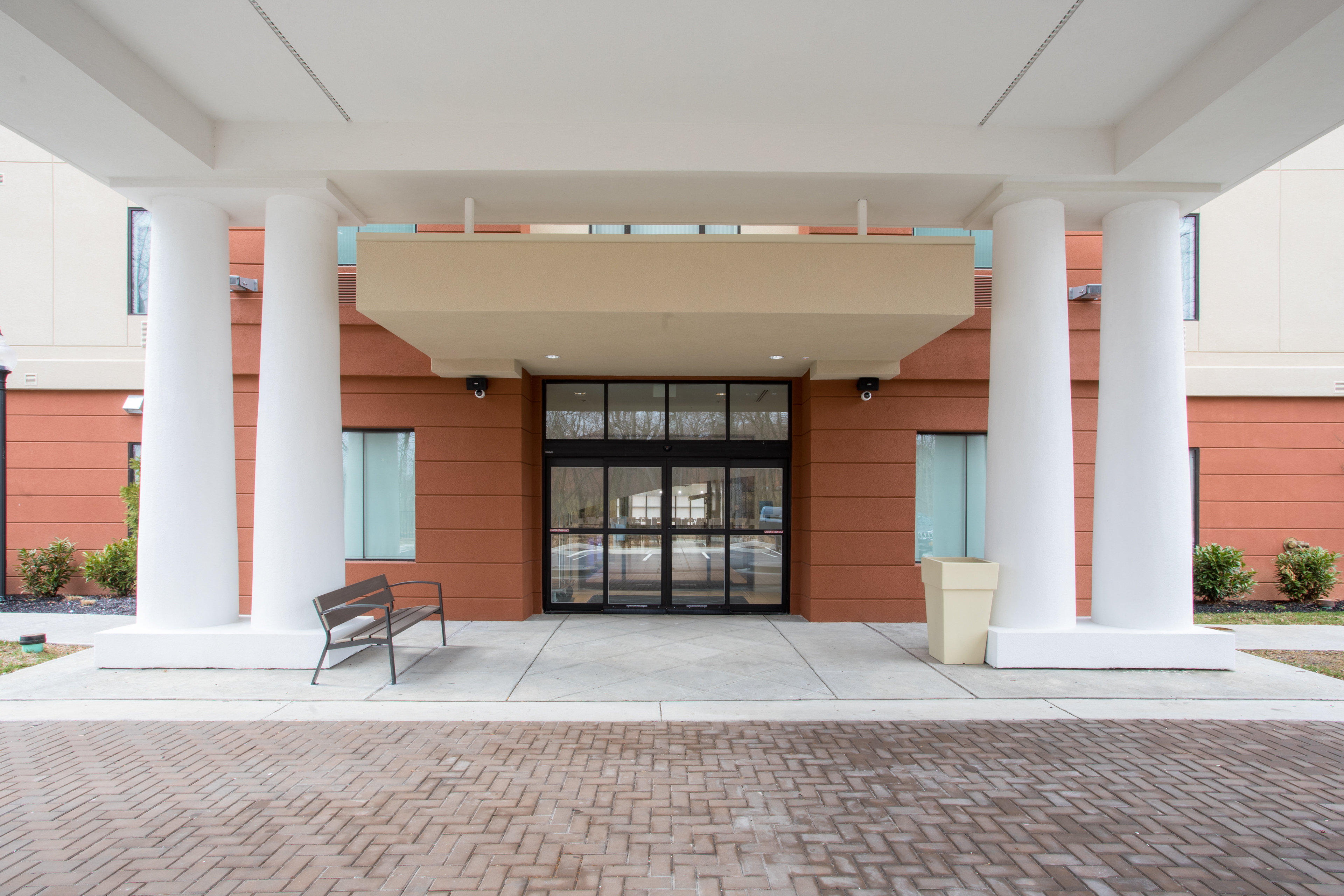holiday inn express and suites owings mills baltimore area by ihg