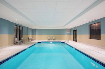 Holiday Inn Express & Suites Owings Mills-Baltimore Area By Ihg,Maryland>>Baltimore,3 star
