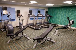 holiday inn express evansville by ihg