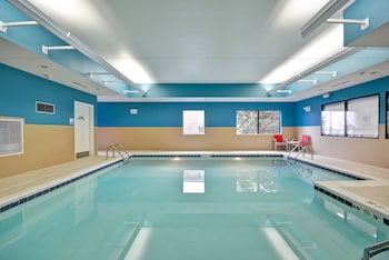 Holiday Inn Express Evansville By Ihg,Evansville Regional Airport>>Evansville,3 star