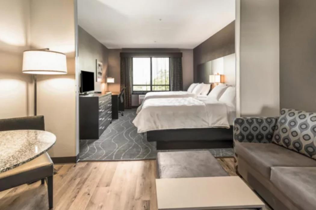 holiday inn hotel and suites silicon valley milp