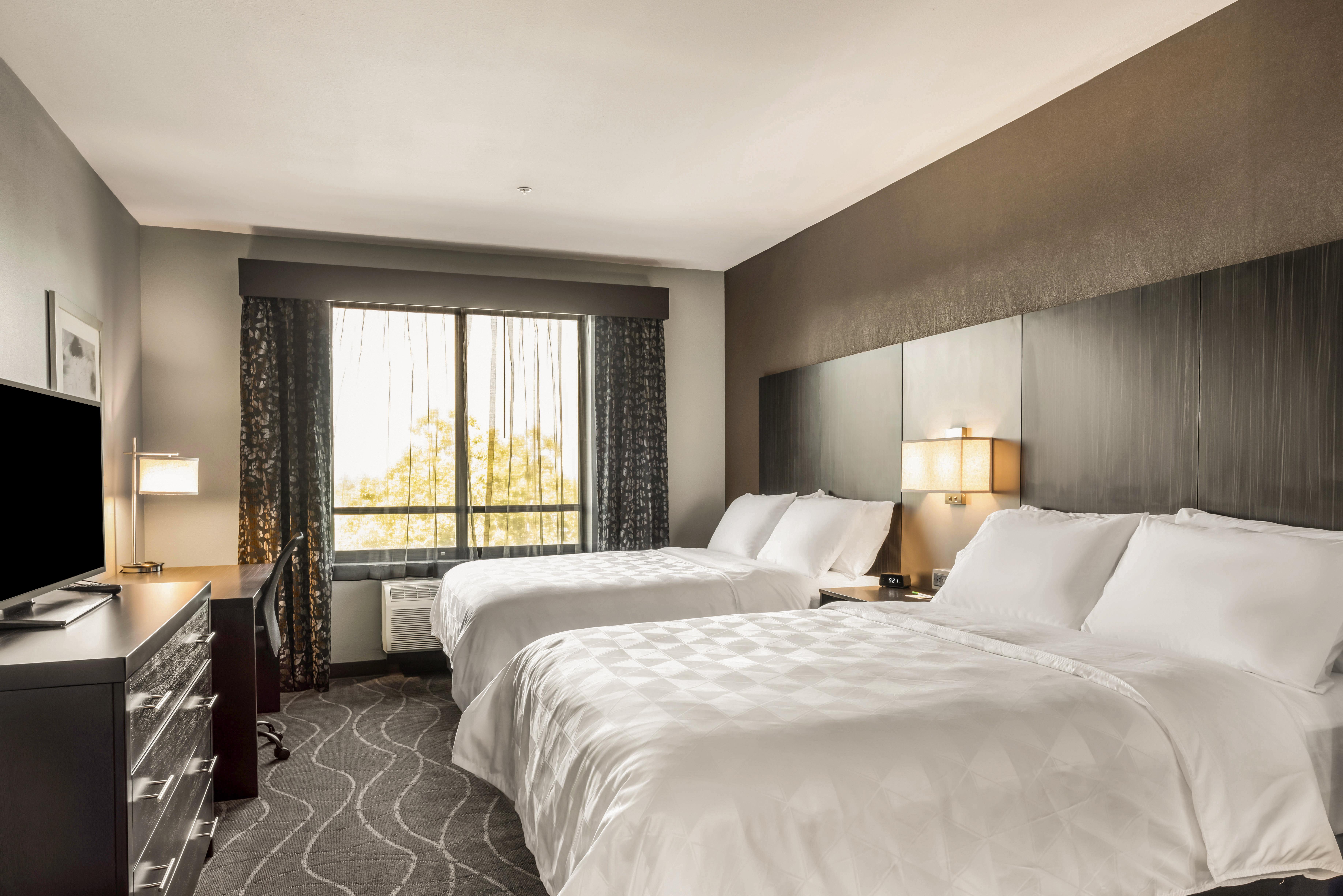 holiday inn hotel and suites silicon valley milp