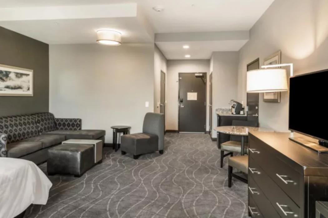 holiday inn hotel and suites silicon valley milp