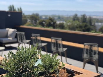 holiday inn hotel and suites silicon valley milp
