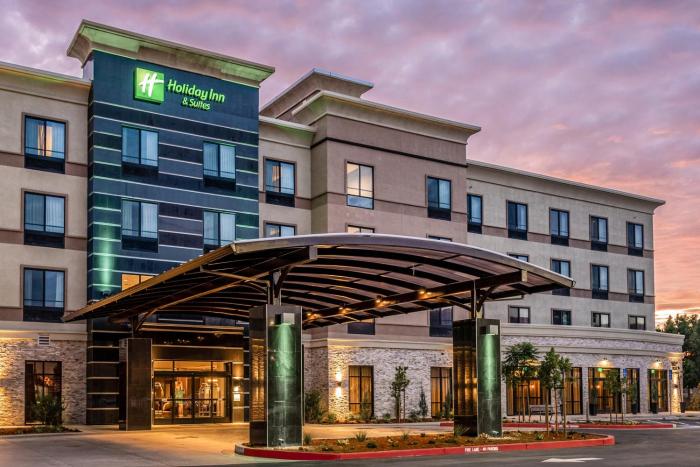 holiday inn hotel and suites silicon valley milp
