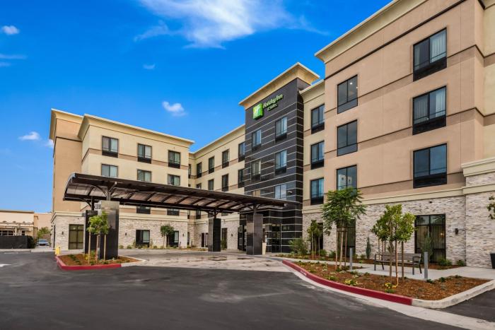 holiday inn hotel and suites silicon valley milp