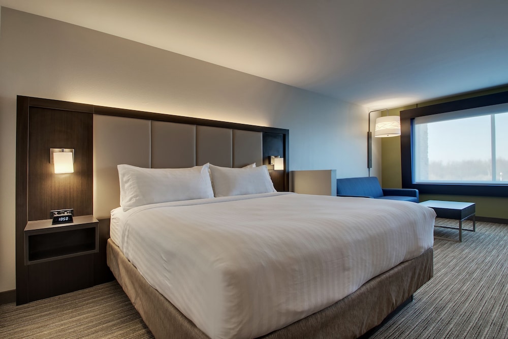 holiday inn express and suites mount vernon by ihg