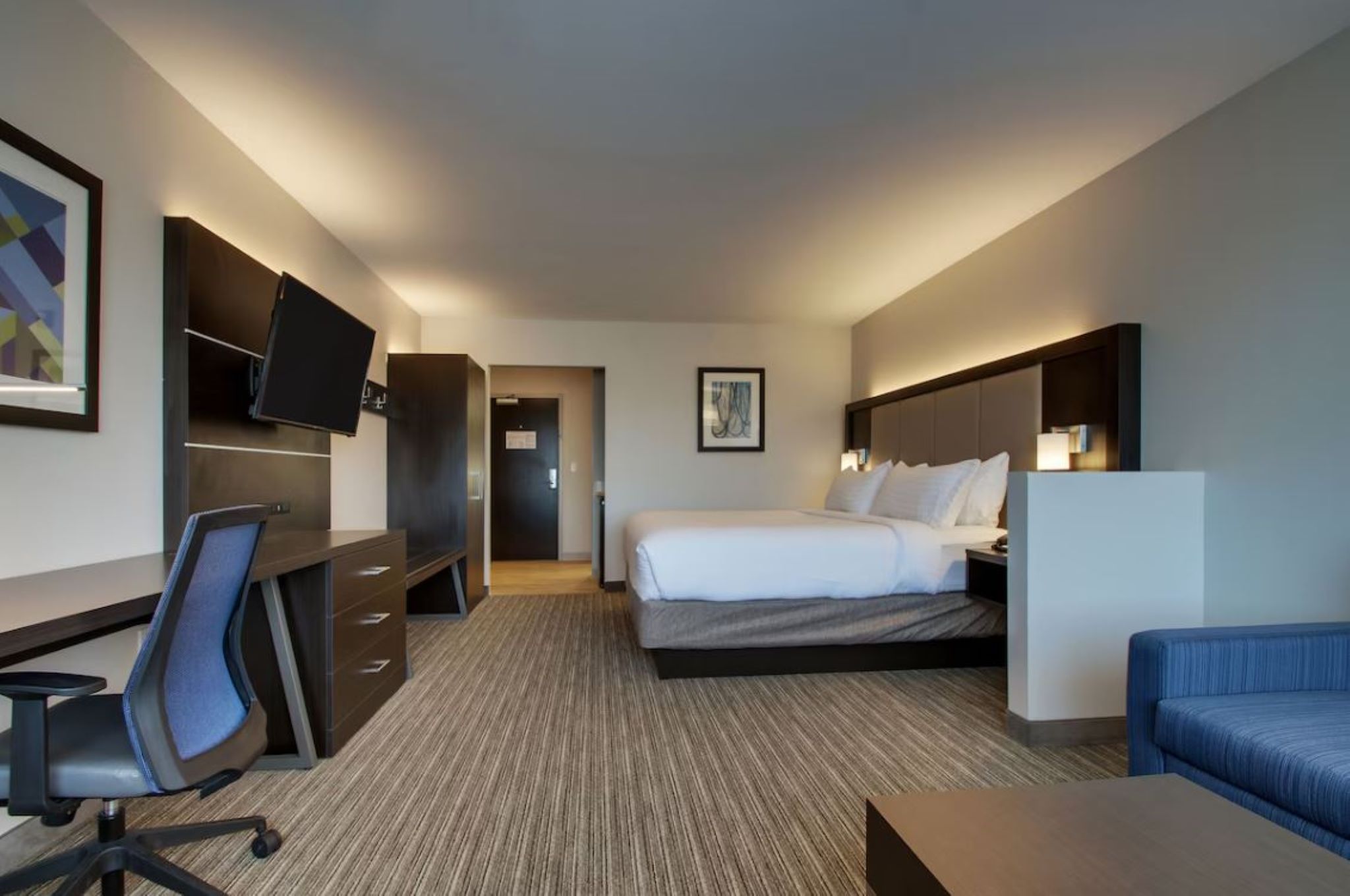 holiday inn express and suites mount vernon by ihg