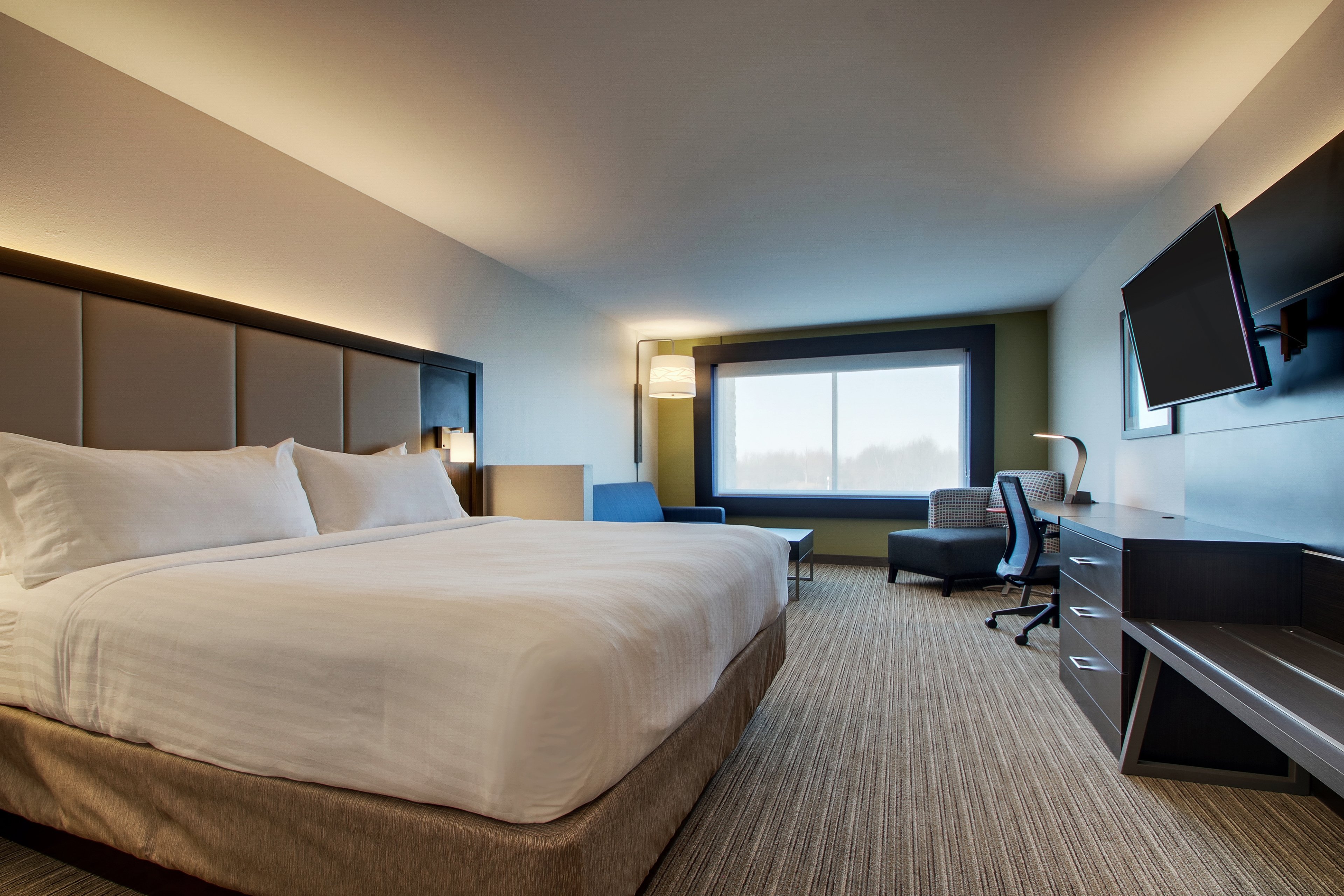 holiday inn express and suites mount vernon by ihg
