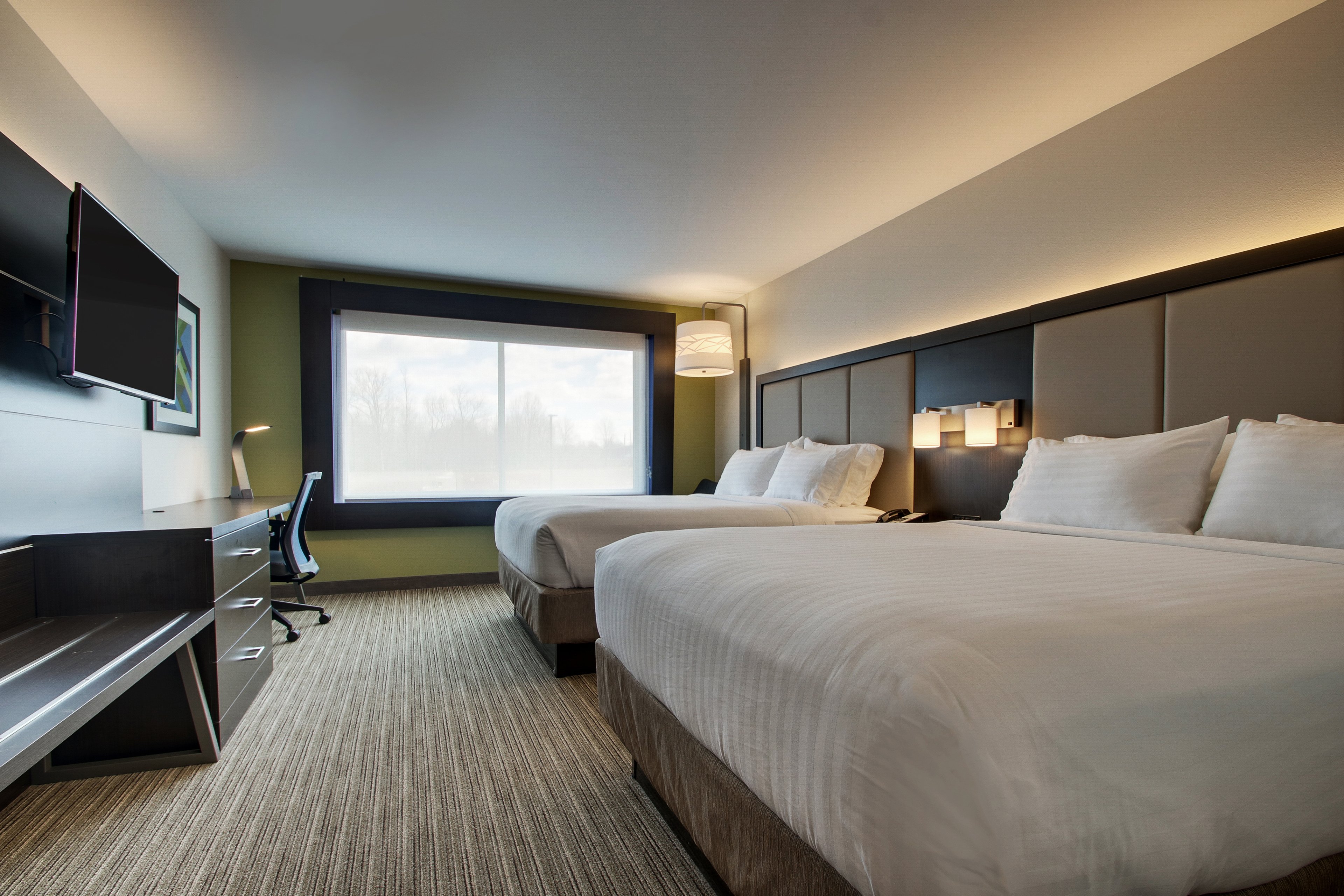holiday inn express and suites mount vernon by ihg