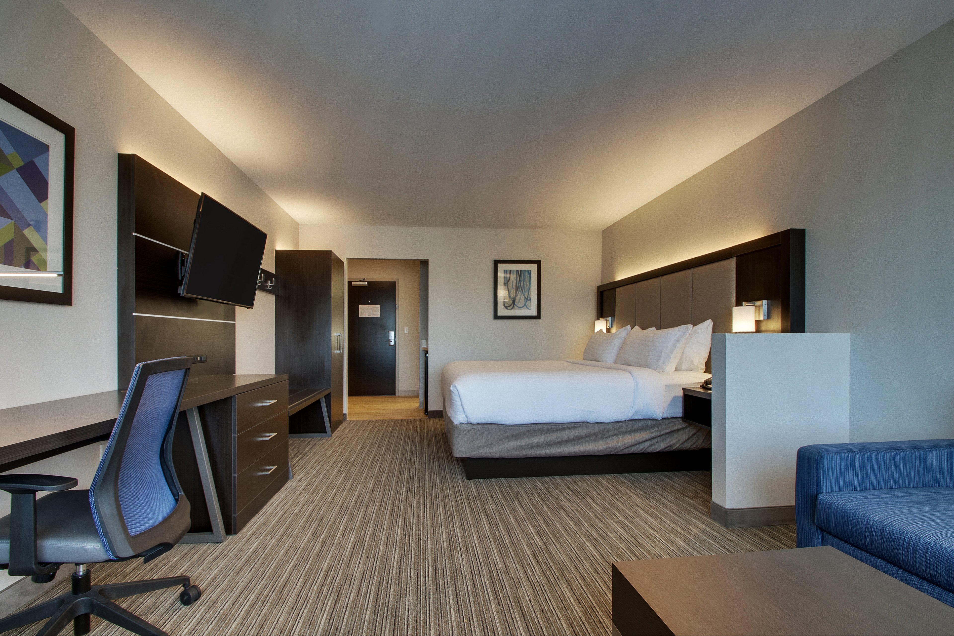 holiday inn express and suites mount vernon by ihg