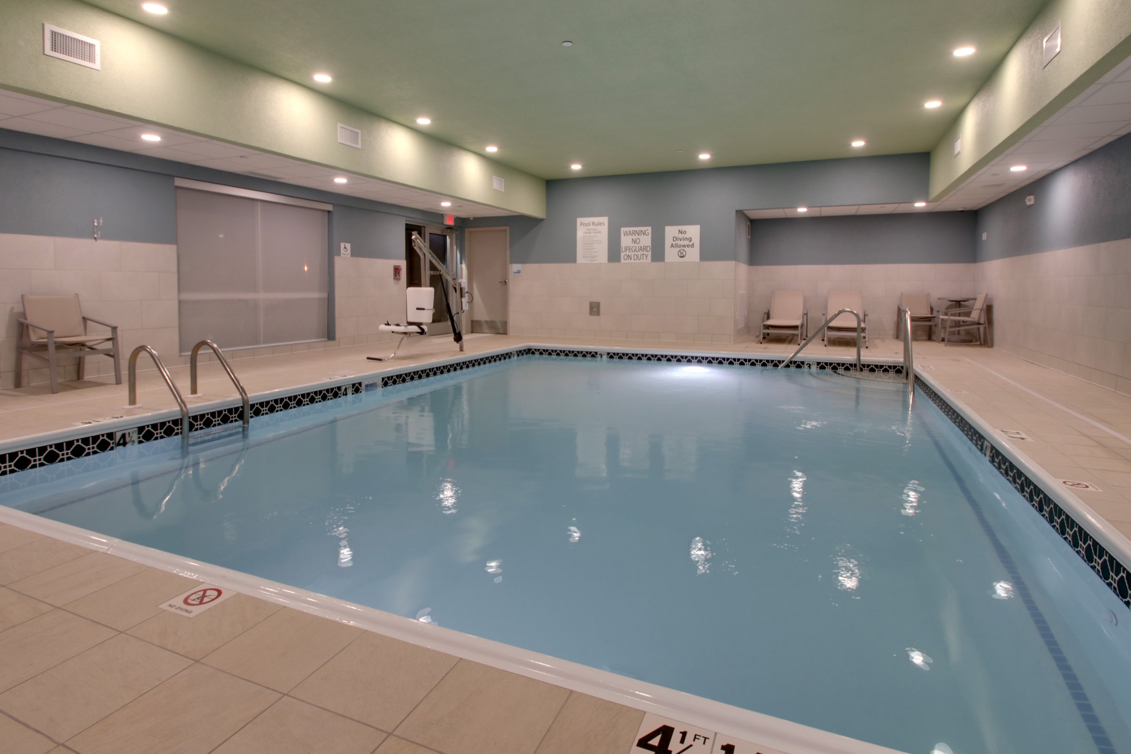 holiday inn express and suites mount vernon by ihg