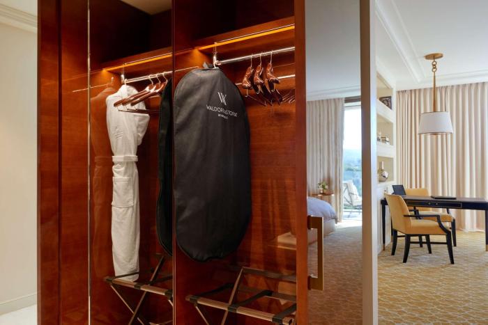 waldorf astoria beverly hills