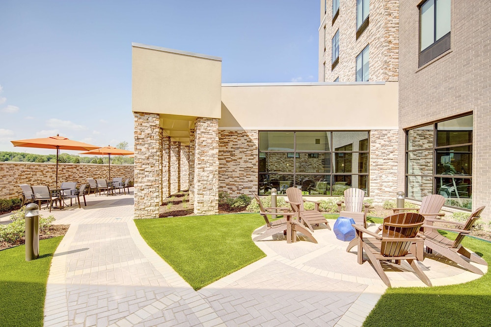 hilton garden inn dallas arlington south
