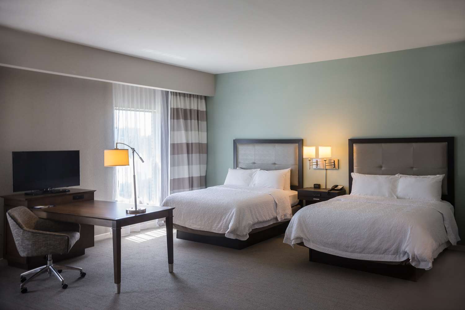 hampton inn and suites charlotte ballantyne