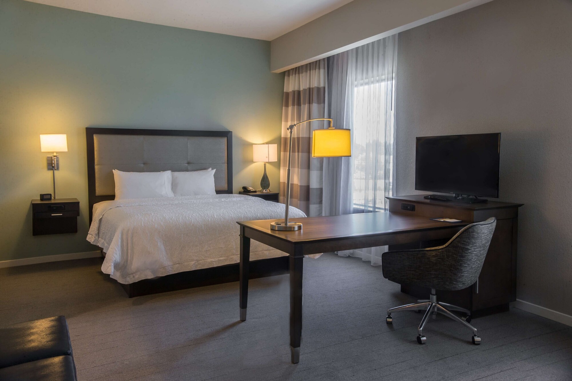hampton inn and suites charlotte ballantyne