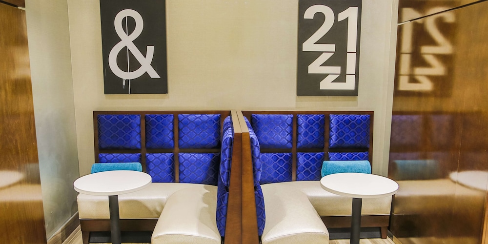 hampton inn and suites charlotte ballantyne