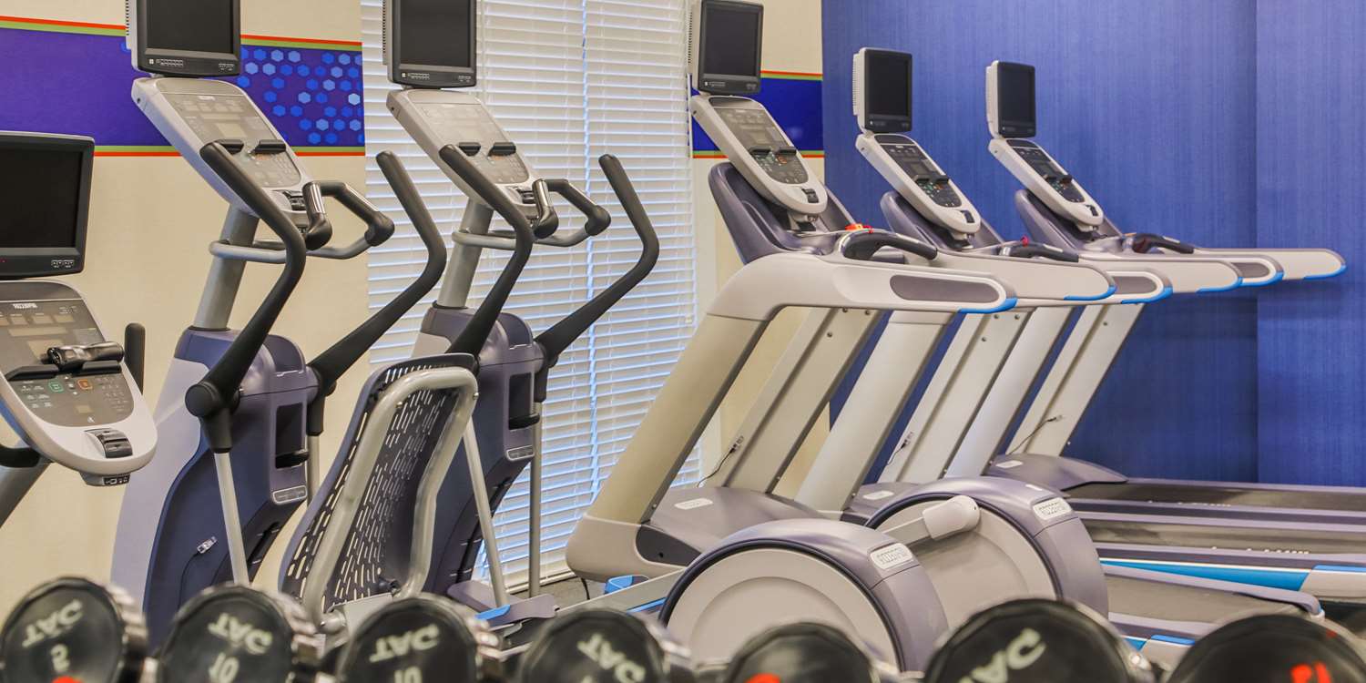 hampton inn and suites charlotte ballantyne