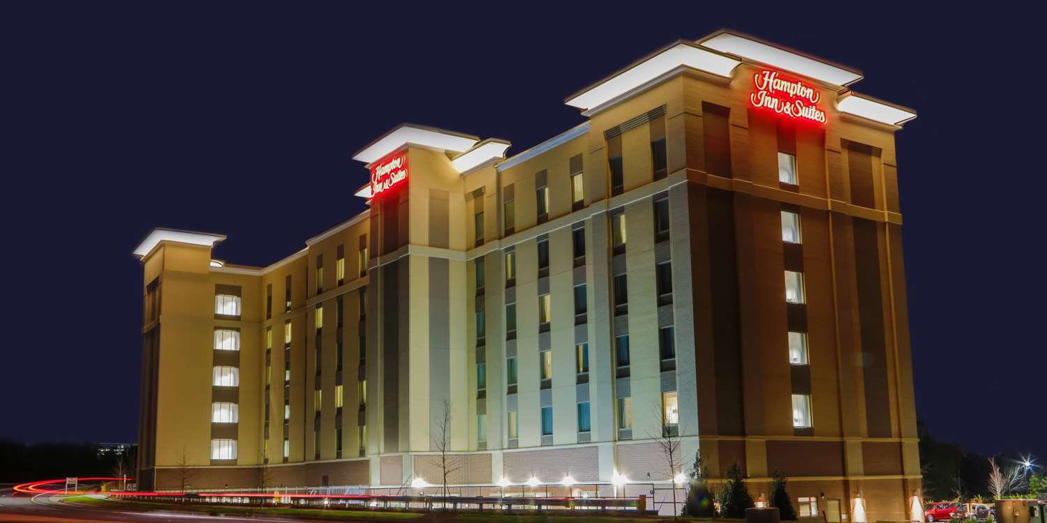 hampton inn and suites charlotte ballantyne