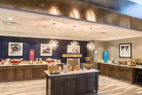 hampton inn and suites charlotte ballantyne