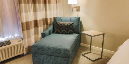 hampton inn and suites charlotte ballantyne