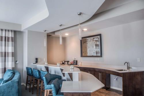 hampton inn and suites charlotte ballantyne
