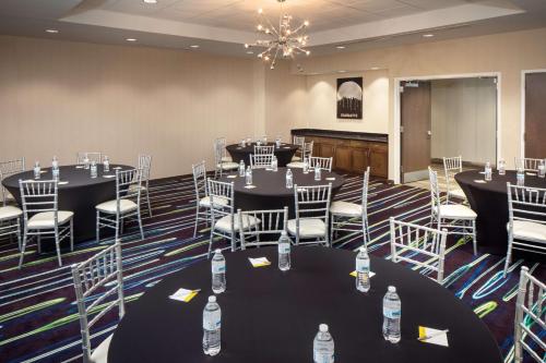 hampton inn and suites charlotte ballantyne