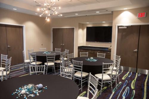 hampton inn and suites charlotte ballantyne