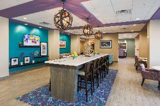 hampton inn el reno
