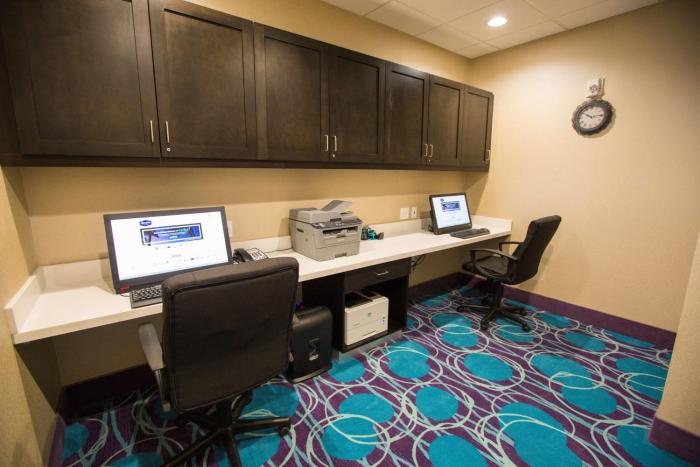 hampton inn el reno