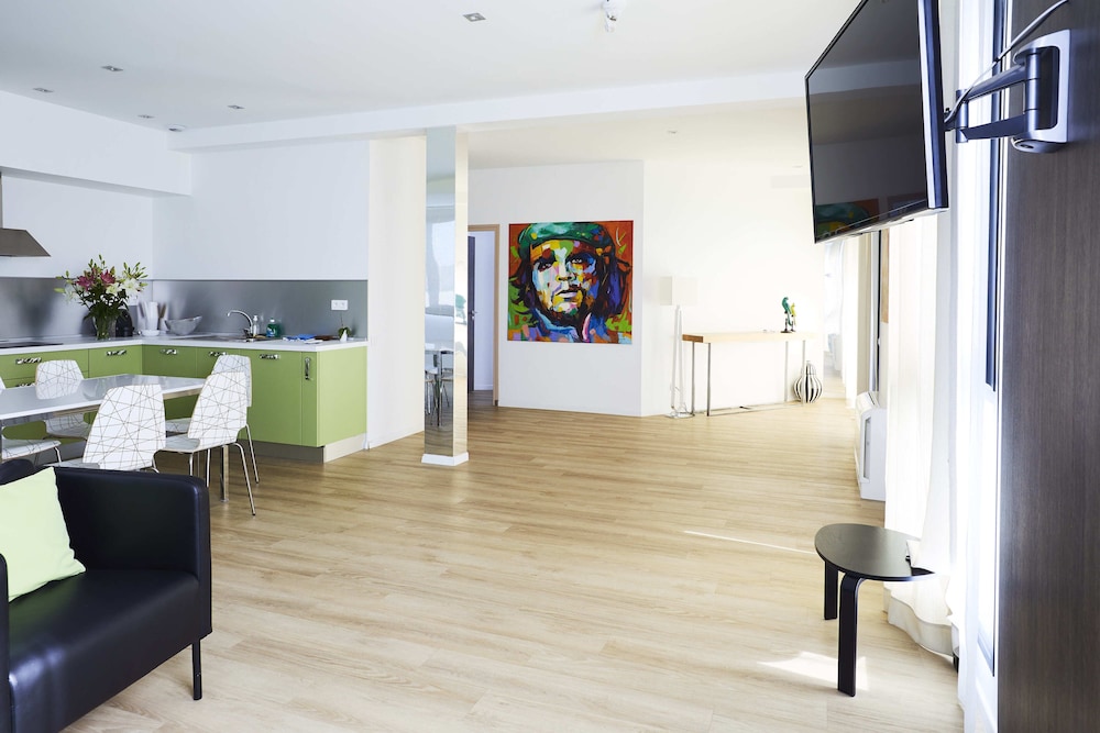 apparthotel la girafe