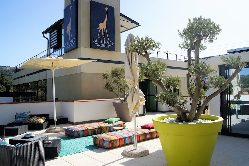 apparthotel la girafe