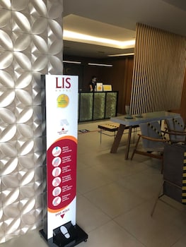 lis hotel