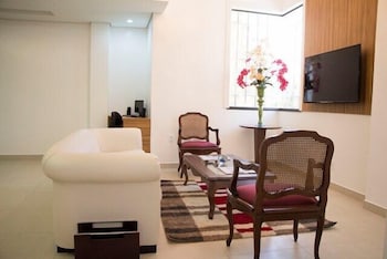 lis hotel