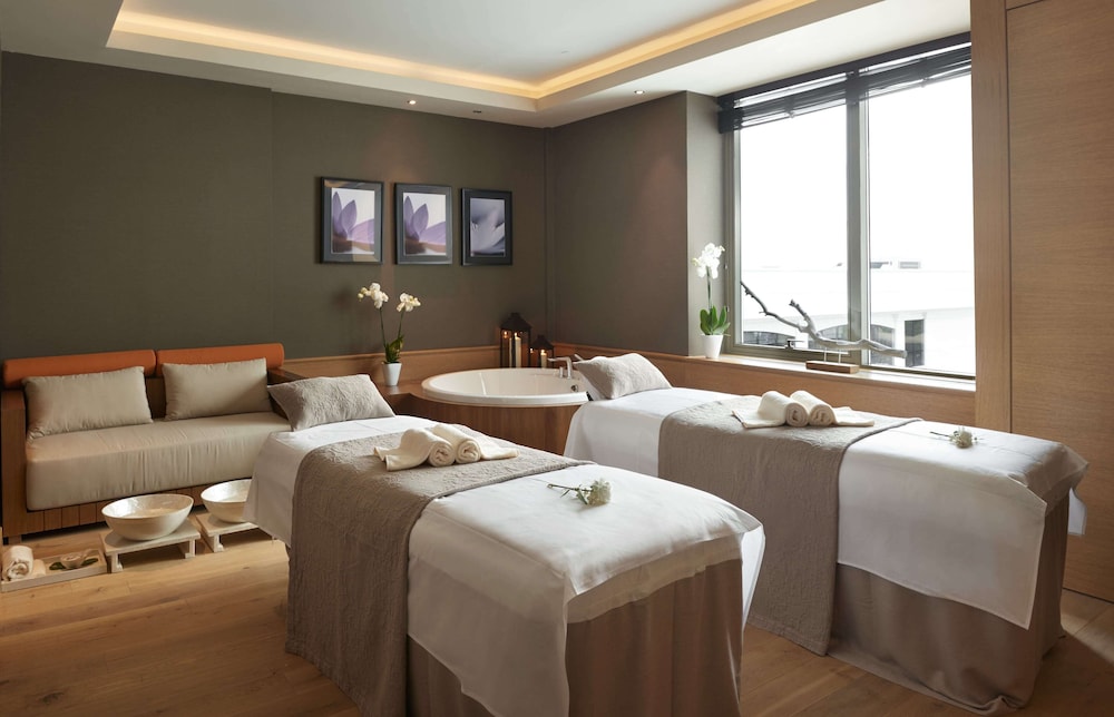 hyatt regency tashkent