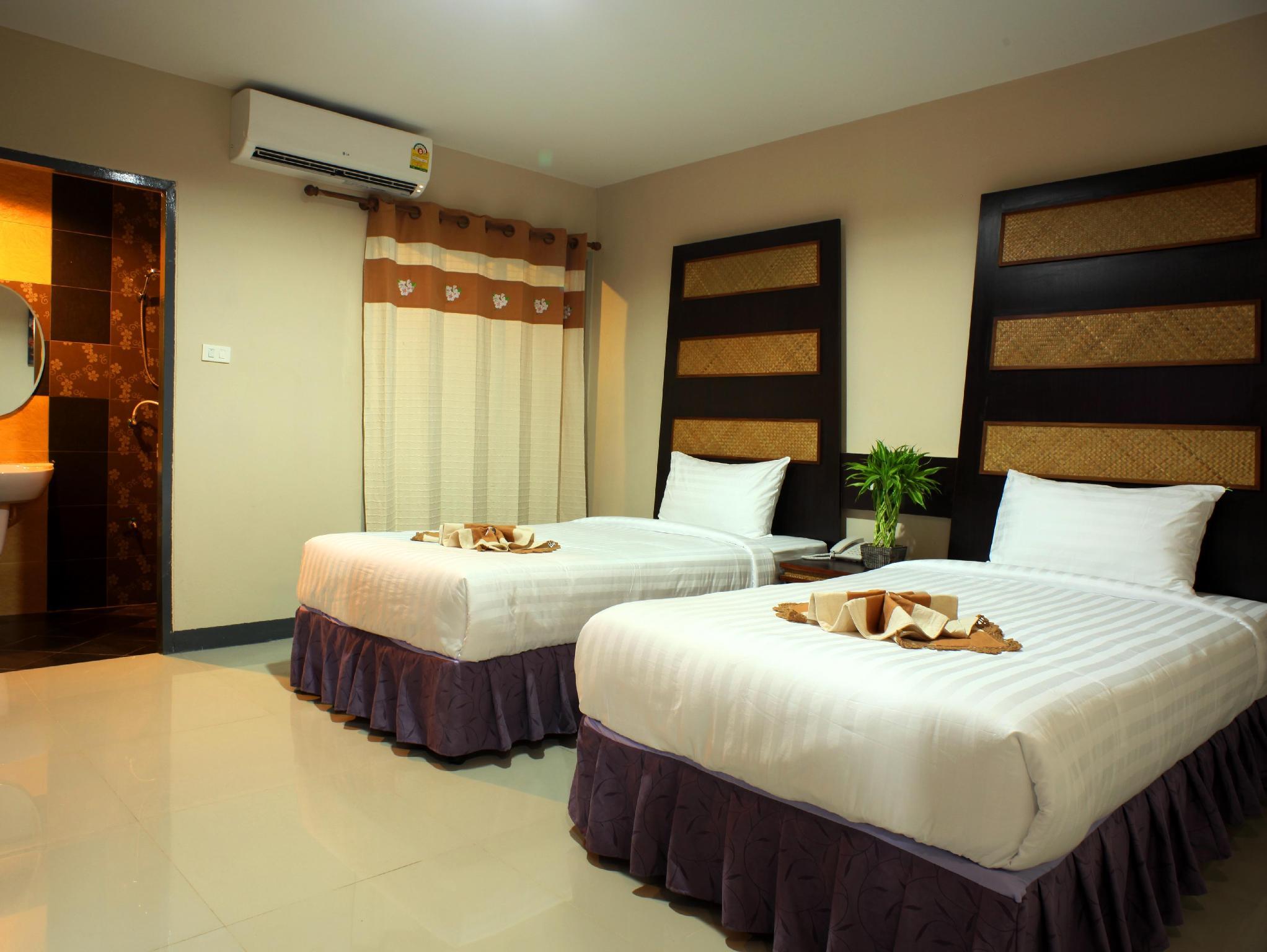 the corner hotel adults only