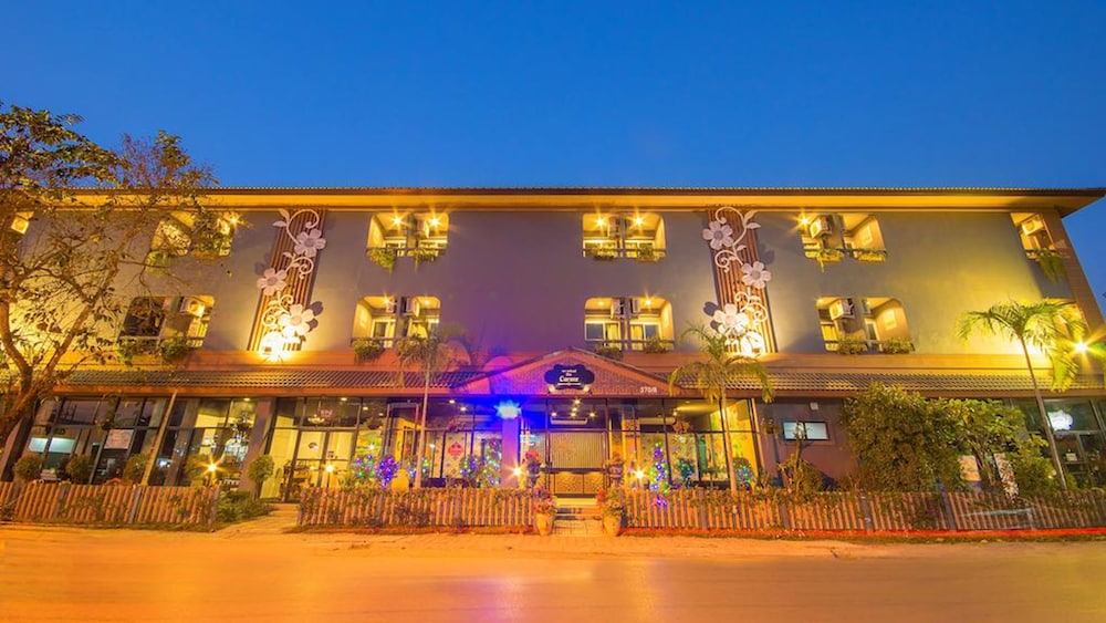 the corner hotel adults only