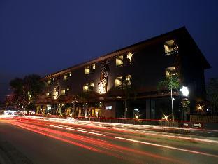 the corner hotel adults only