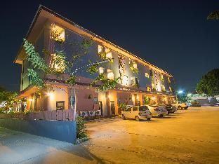 the corner hotel adults only