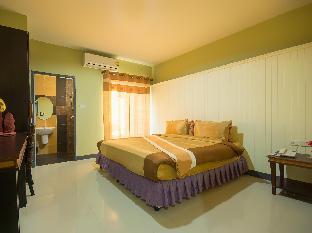 the corner hotel adults only