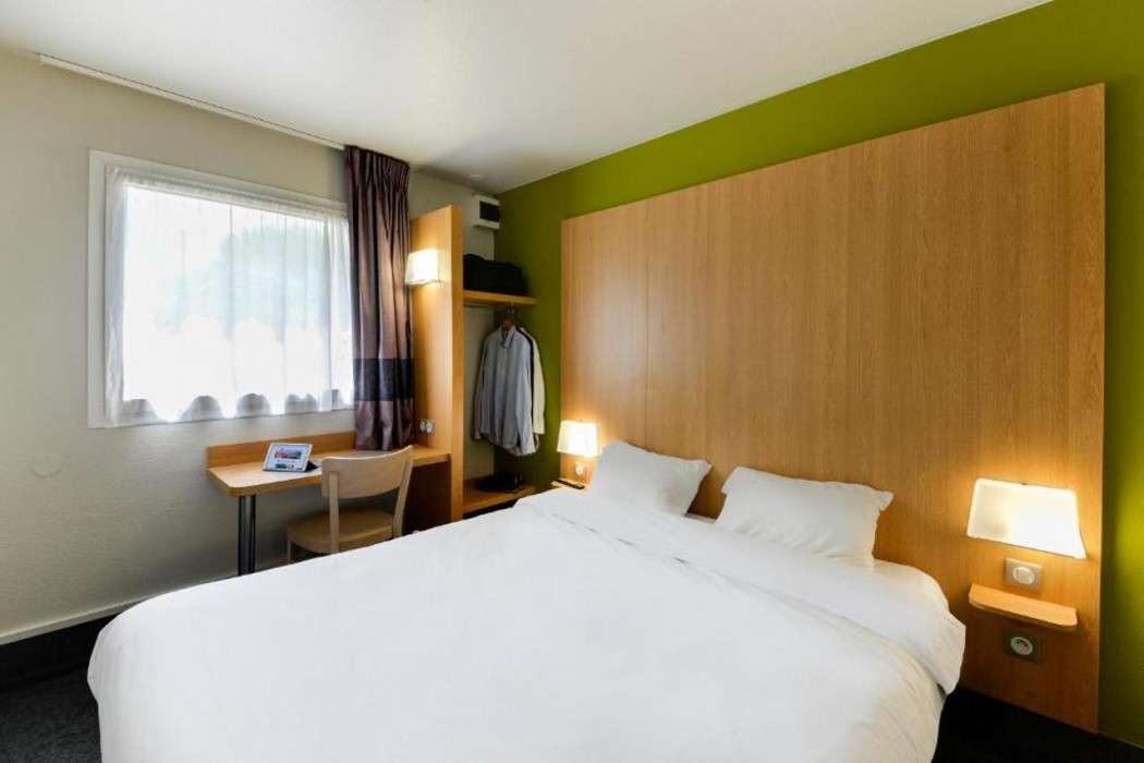bandb hotel nantes aeroport