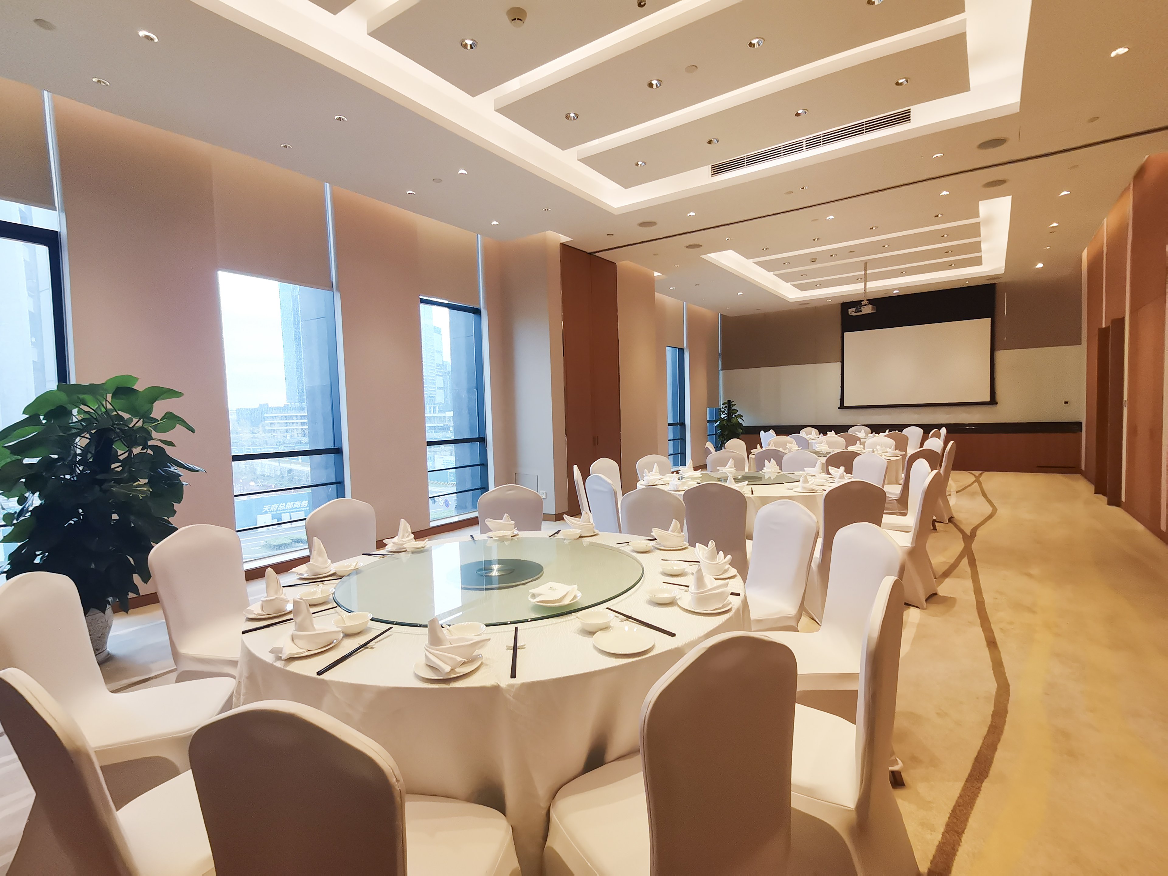 holiday inn chengdu qinhuang by ihg