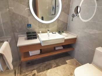 Holiday Inn Chengdu Qinhuang By Ihg,Shuangliu>>Chengdu,4 star