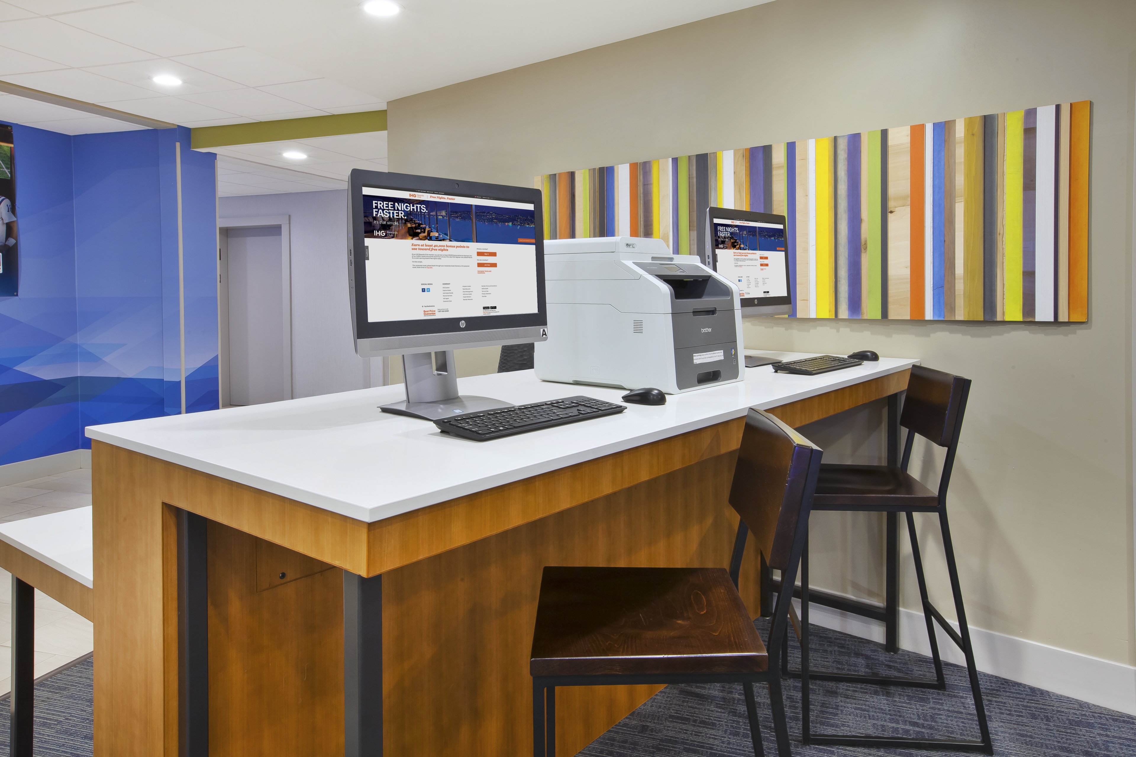 holiday inn express and suites parkersburg east by ihg