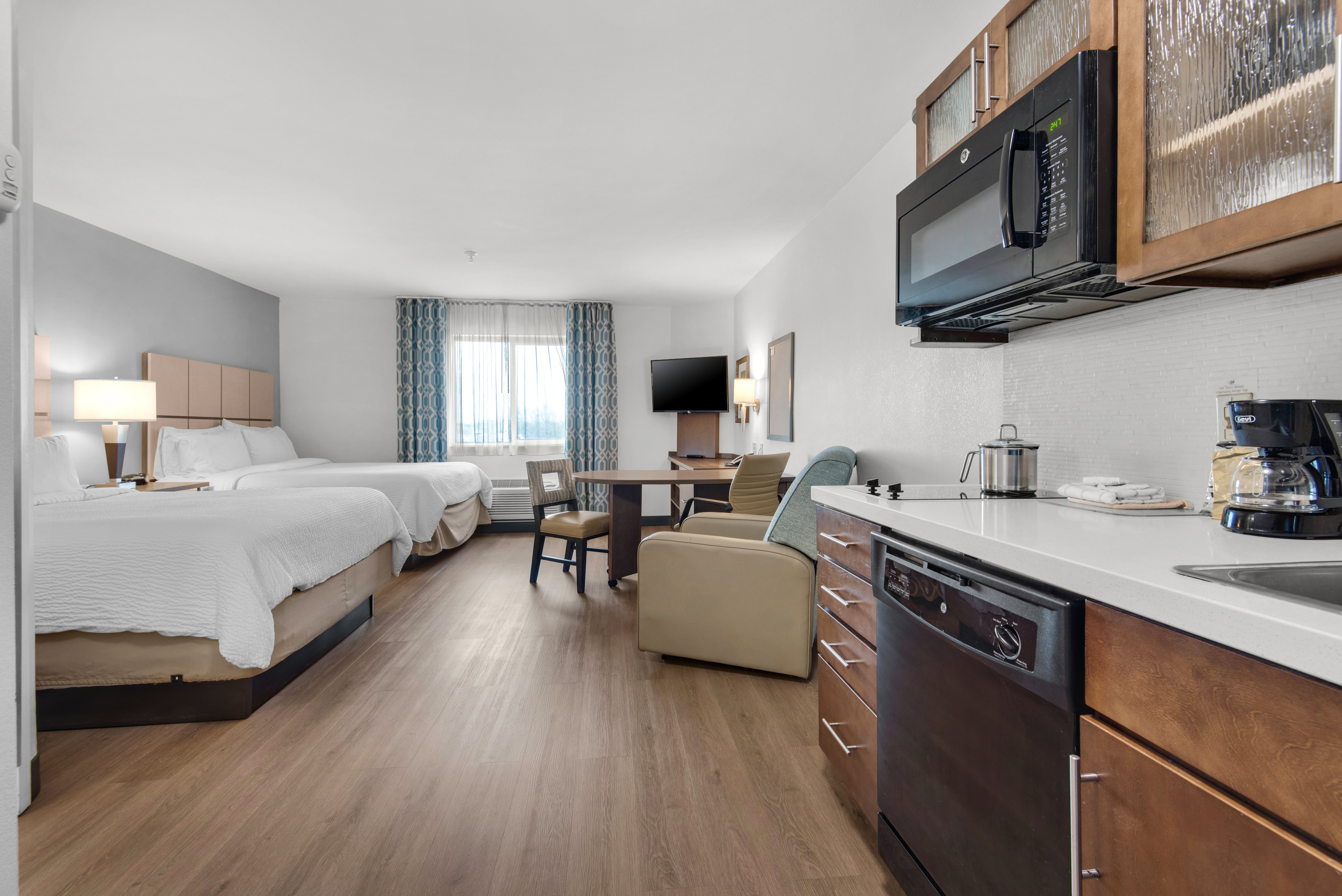 candlewood suites pensacola university area by ihg